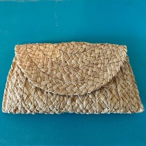 Universal Thread Clutch